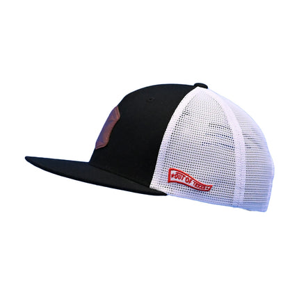 Pathfinder - Texas Pioneer - Black & White Trucker Hat